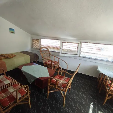 Guest house Perla
