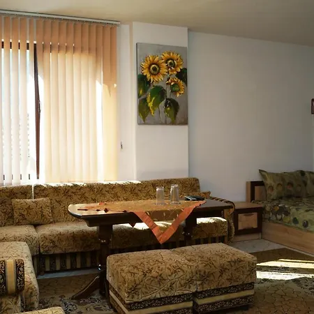 Perla Guest house