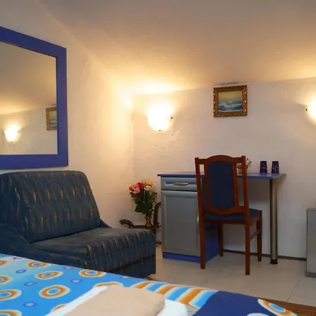 Perla Guest house