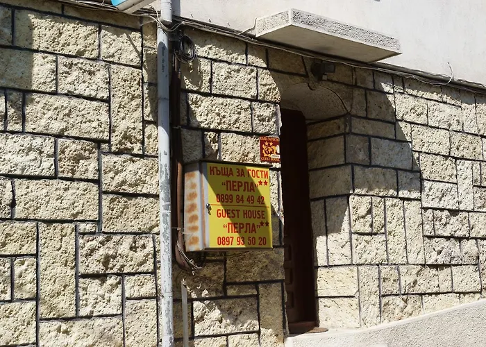 Perla Guest house
